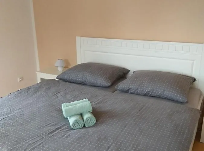Zamecky Apartman V Horni Plane
